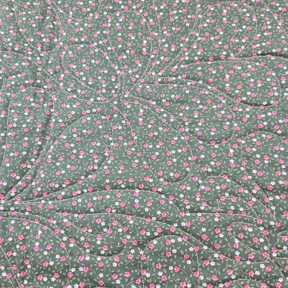 Vintage 2005 Pink/Green‎ Square Handmade Patchwork Diamond Pattern Quilt NEW